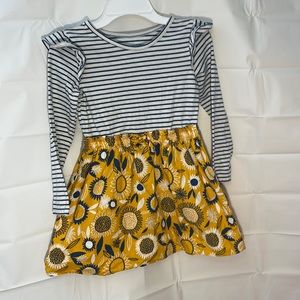 Cat and Jack 5T. Blue, white and yellow long sleeve dress.